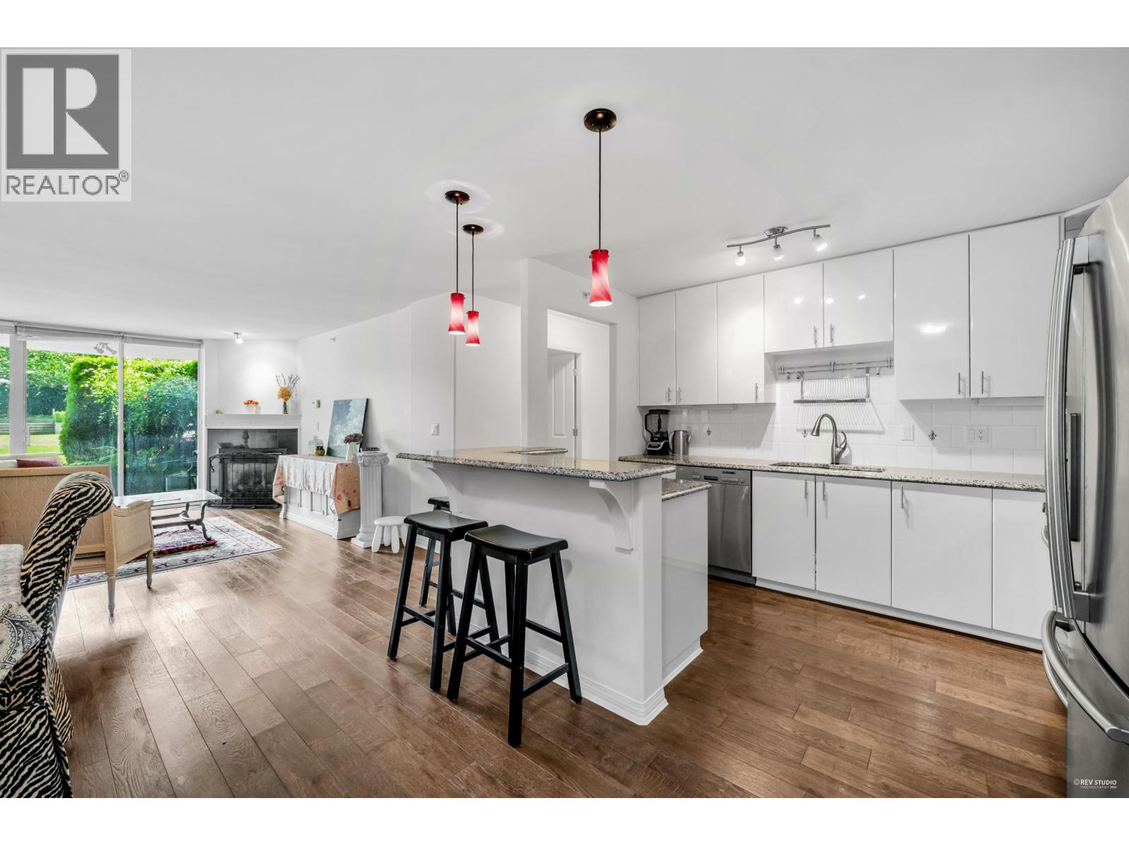 7080 St Albans Road Unit 408, Richmond, BC V6Y 4E6