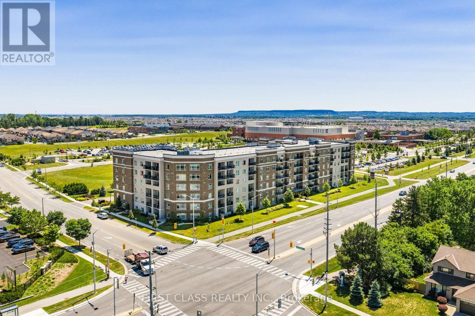 104 610 Farmstead Dr, Milton, ON L9T 8X5
