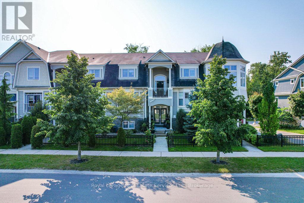 13 Sandy Coast Cres, Wasaga Beach, ON L9Z 0G1