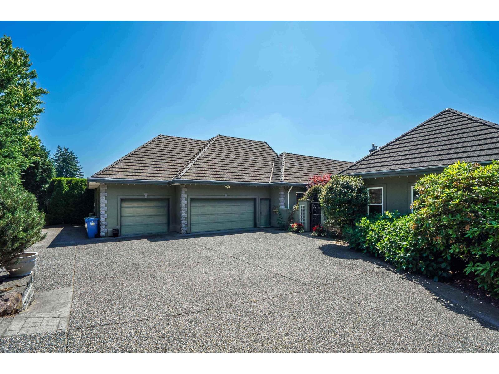 34980 Skyline Dr, Abbotsford, BC V2S 5C5