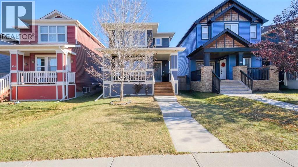552 Evanston Dr NW, Calgary, AB T3P 0H4
