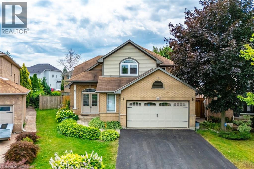 27 Surrey Dr, Hamilton, ON L9K 1L9