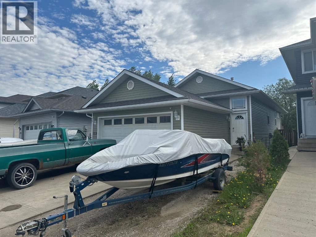 159 J W Mann Dr, Fort Mcmurray, AB T9K 1L5