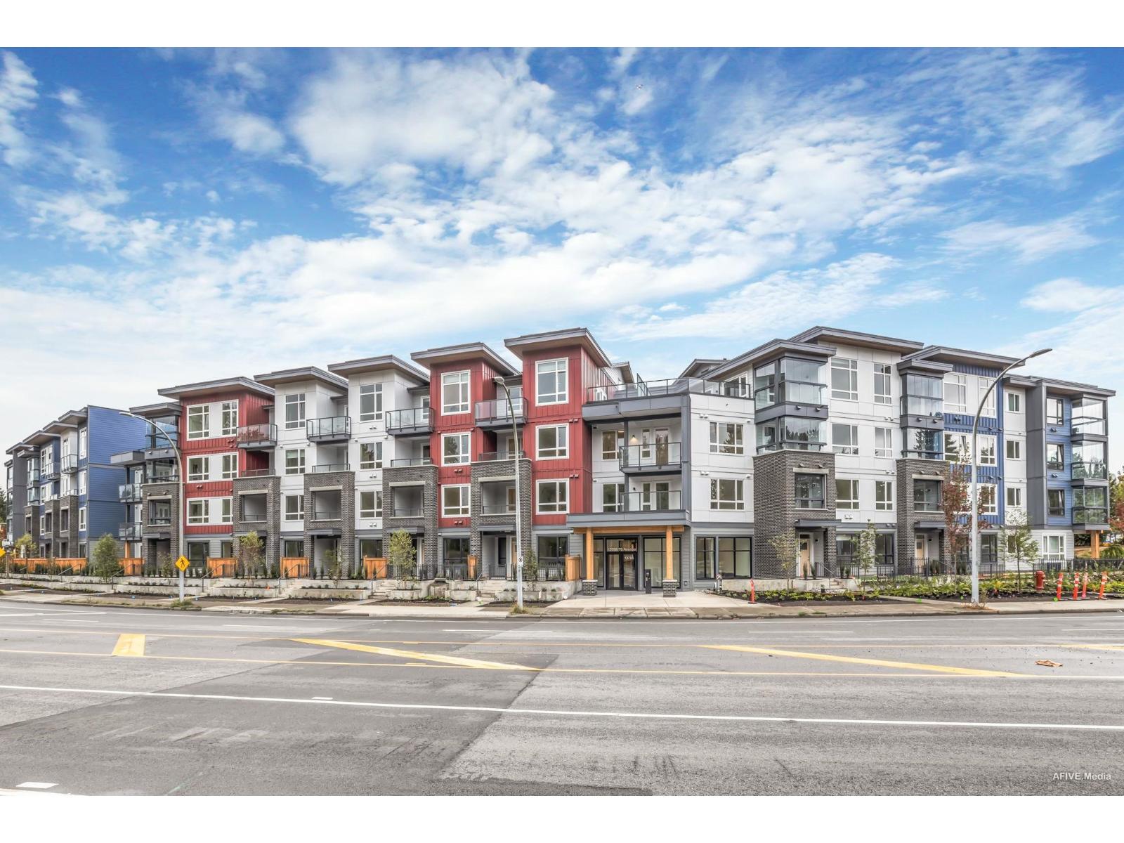 13788 76 Avenue Unit 122, Surrey, BC V3W 8J5