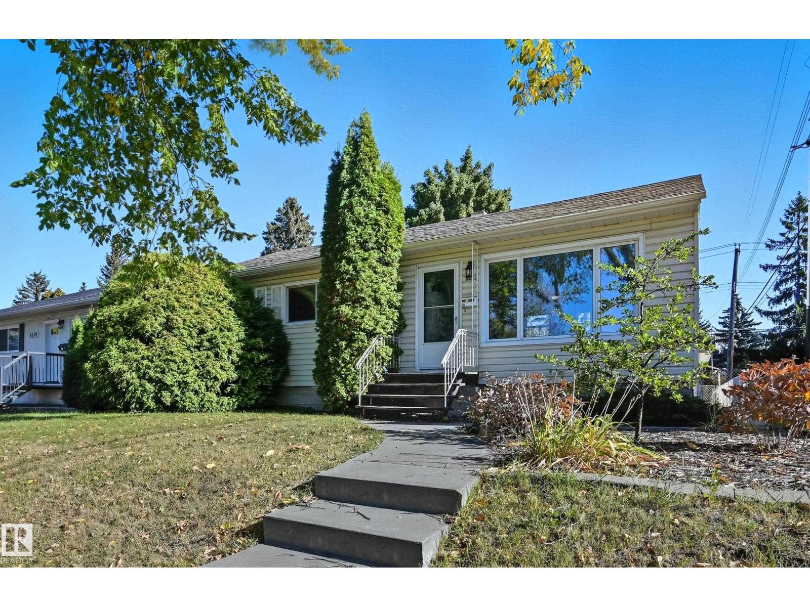 76 St Nw Unit 8815, Edmonton, AB T6C 2K1