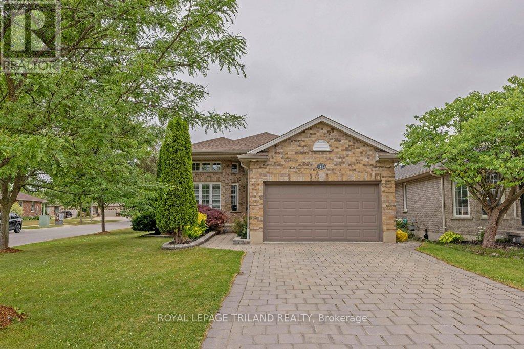1862 Creekside St, London, ON N5X 4L9