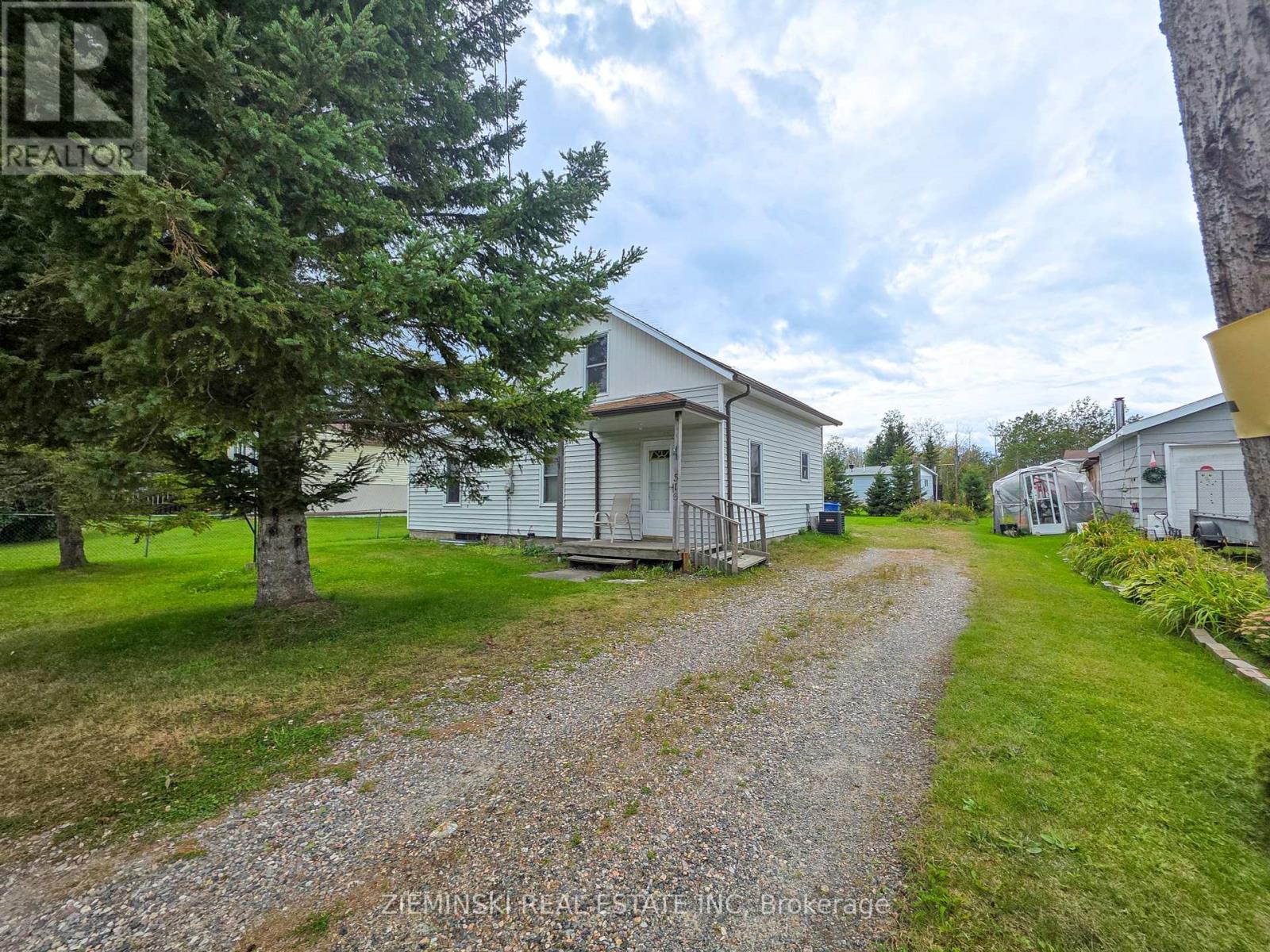 516 Principale St, Black River-Matheson, ON P0K 1W0