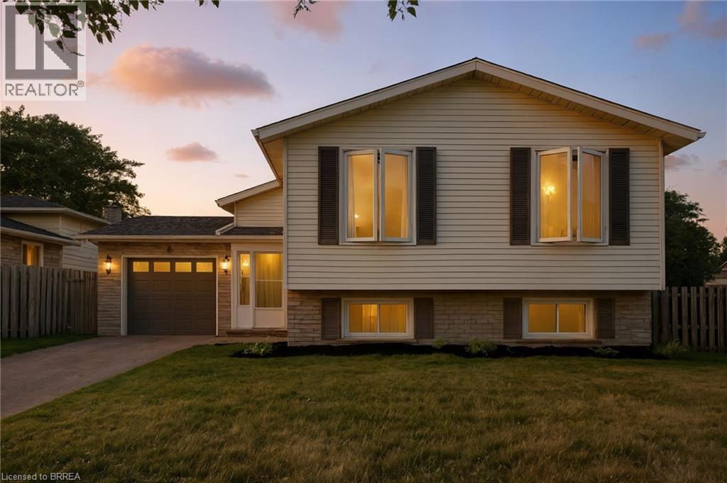 50 Viscount Rd, Brantford, ON N3P 1P1