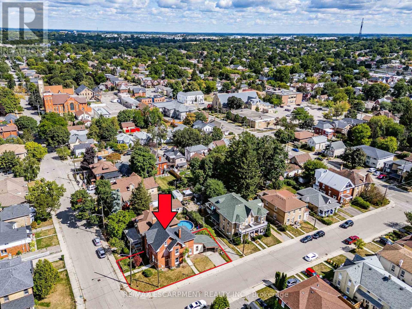 35 Peel St, Brantford, ON N3S 5L7