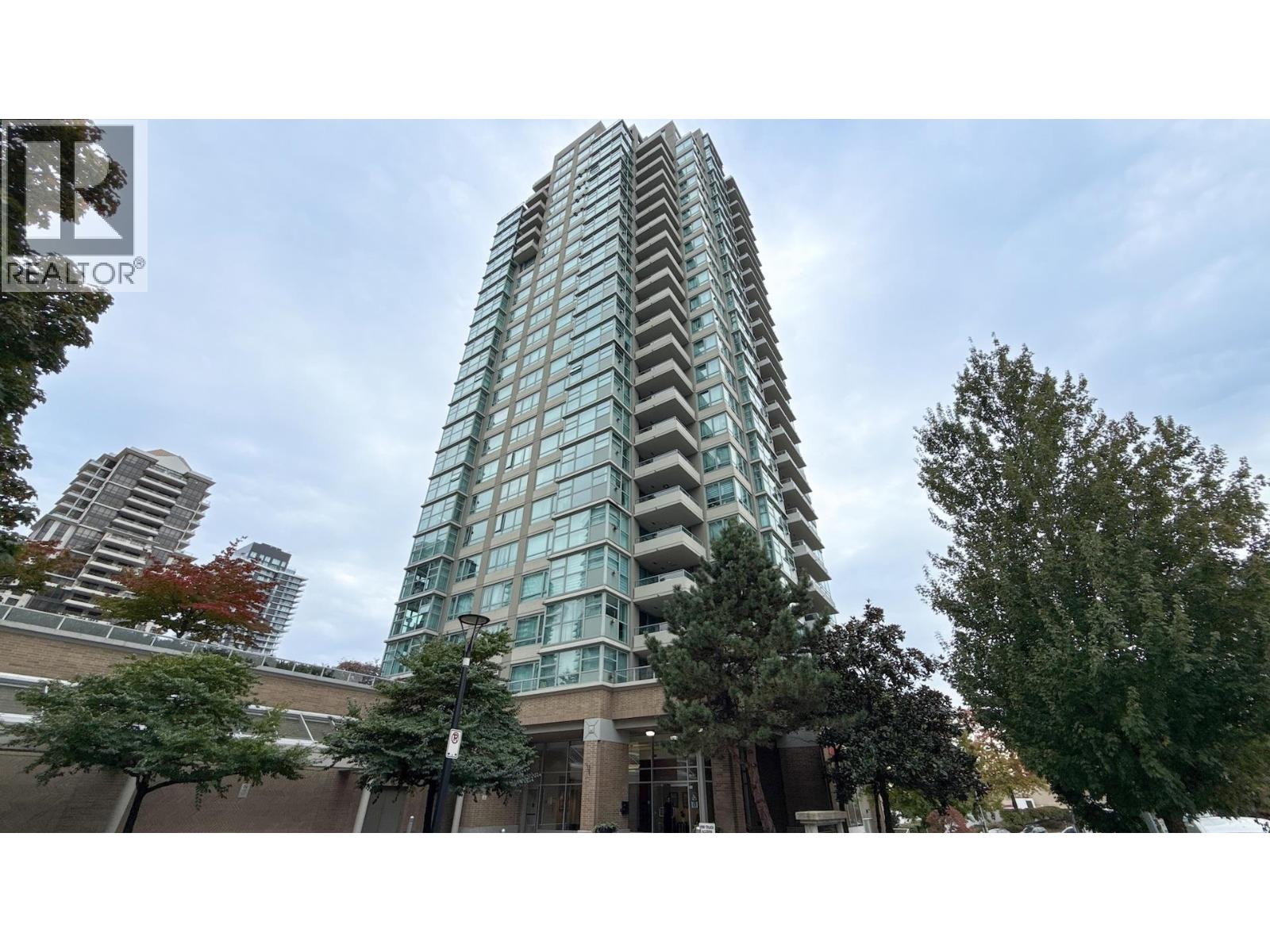 4388 Buchanan Street Unit 401, Burnaby, BC V5C 6R8