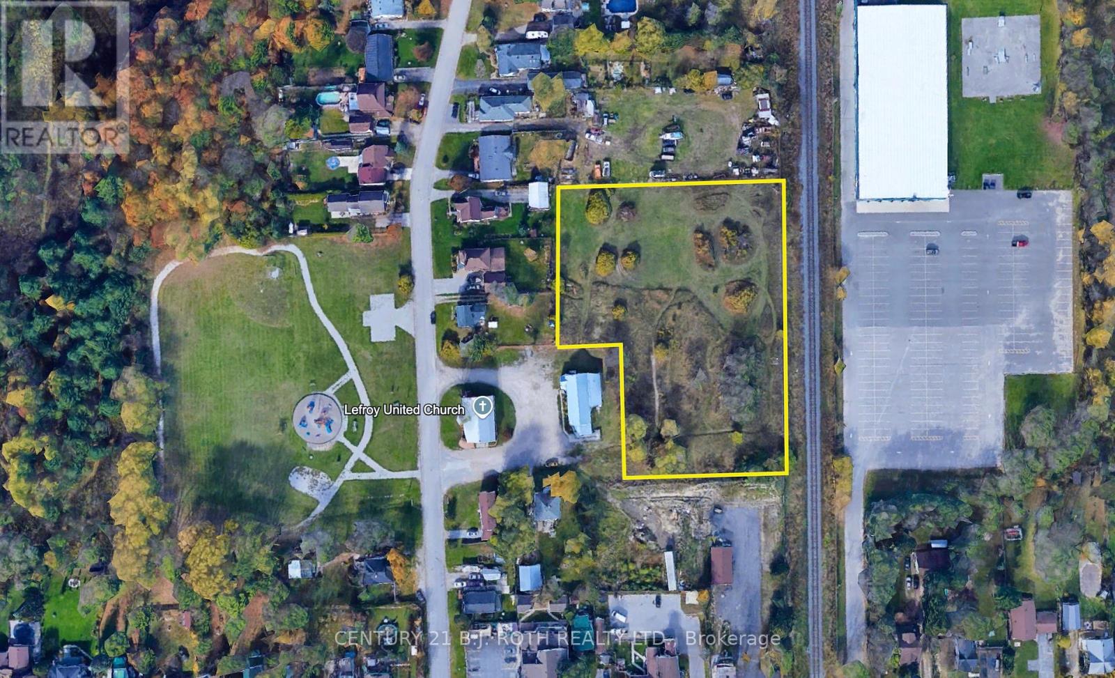 925 Church Dr #a, Innisfil, ON L0L 1W0