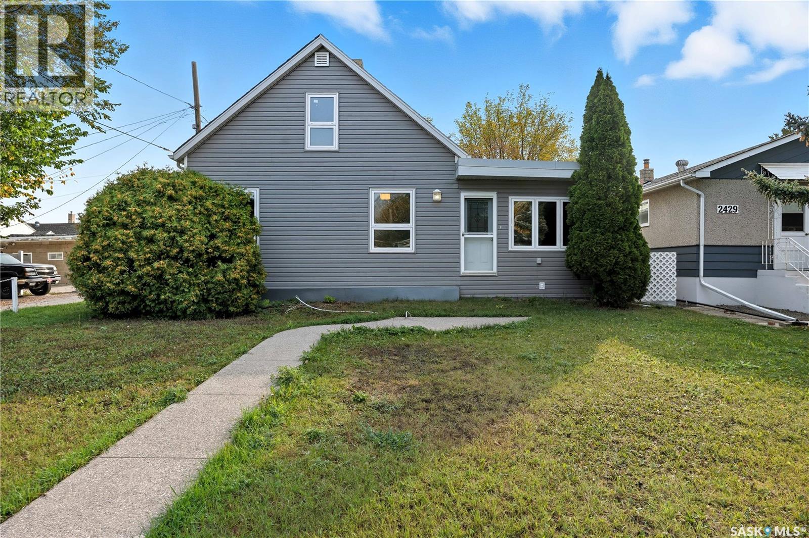 2425 Edgar St, Regina, SK S4N 3L4