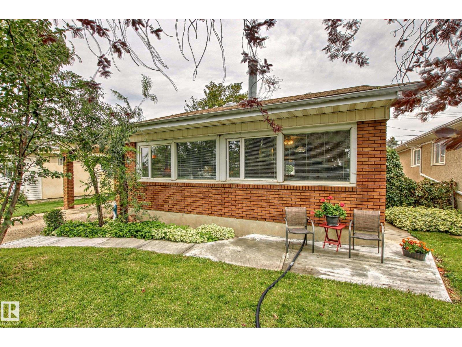 56 St Nw Unit 8507, Edmonton, AB T6B 1H8