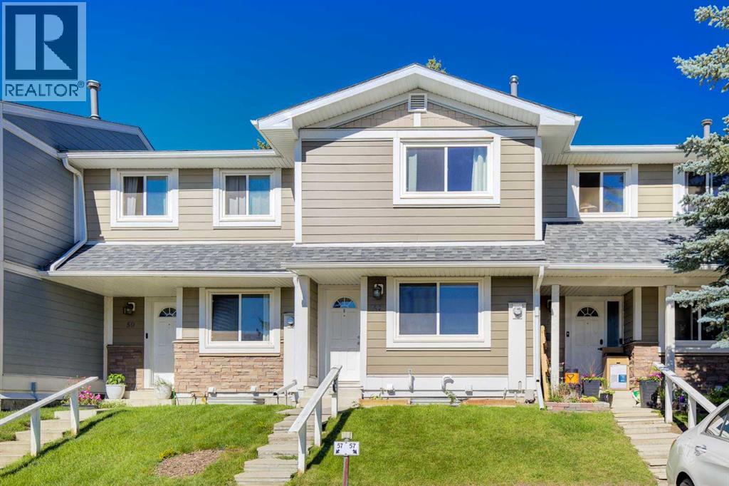 57 Georgian Villas NE, Calgary, AB T2A 7C2