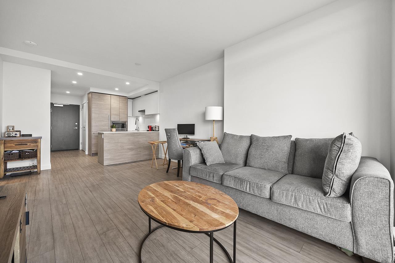 13615 Fraser Highway Unit 1502, Surrey, BC V3T 0P7