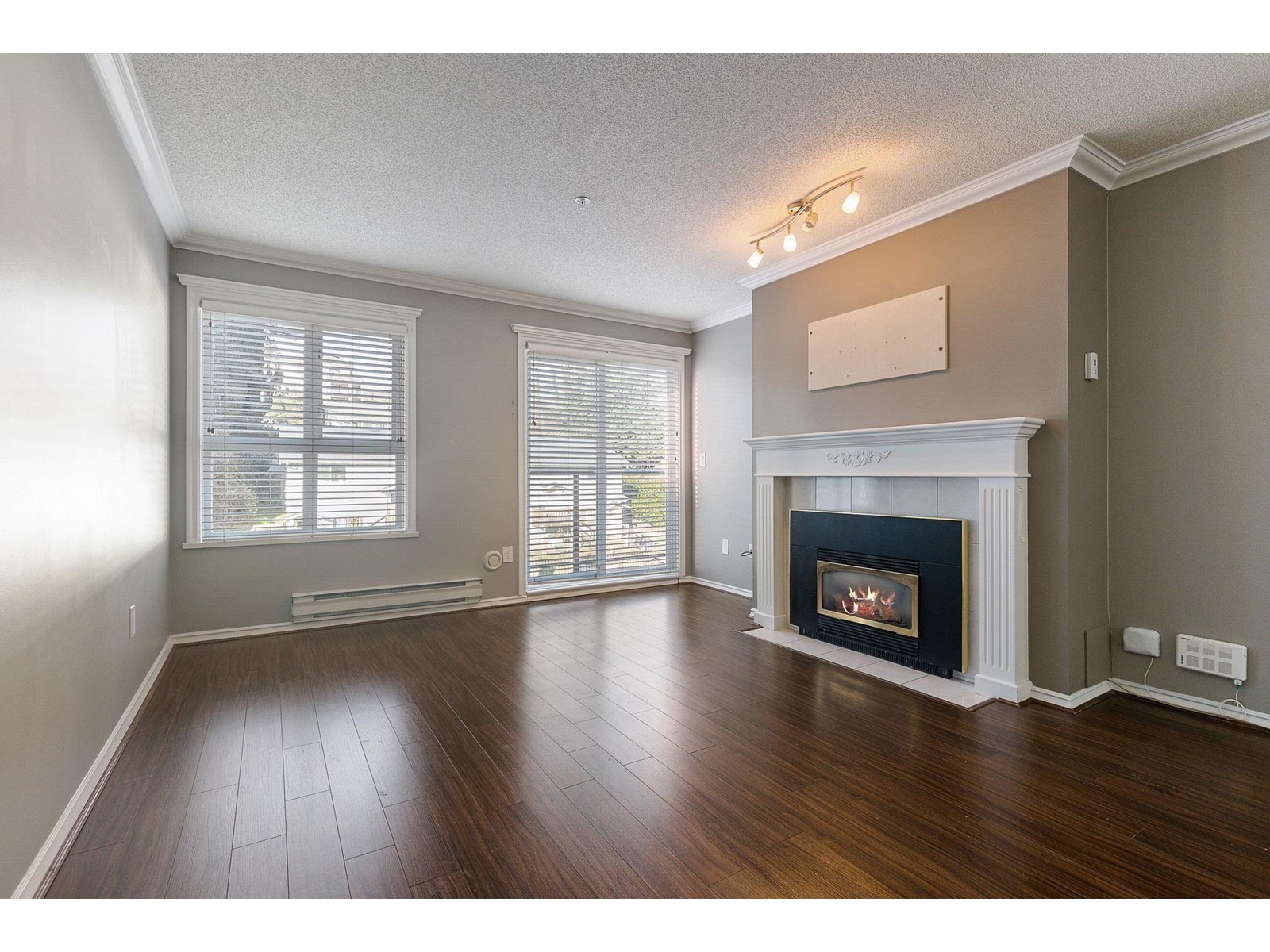 33165 2nd Avenue Unit 417, Mission, BC V2V 6T8