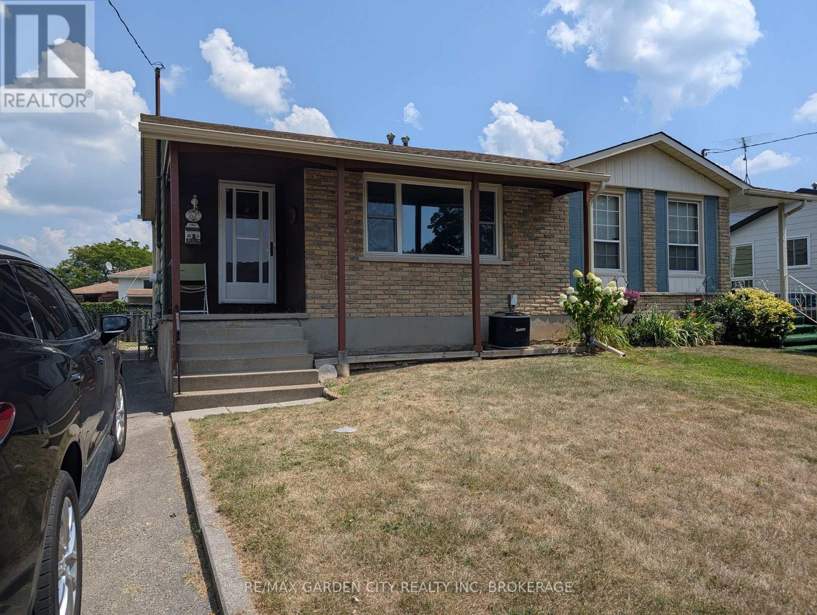 62 Allan Dr, St. Catharines, ON L2N 1E9