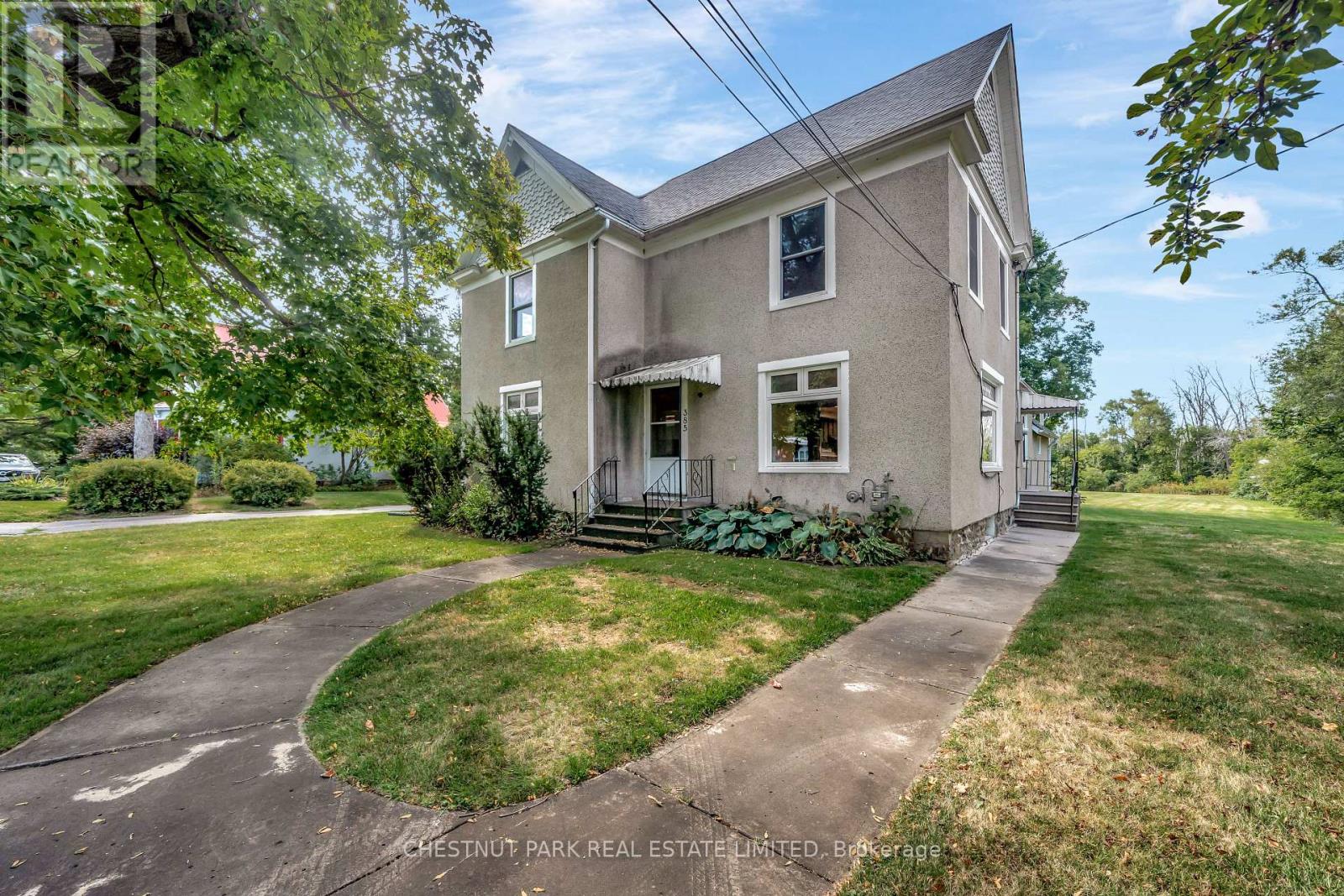 385 Bloomfield Main St, Prince Edward County Bloomfield Ward, ON K0K 1G0