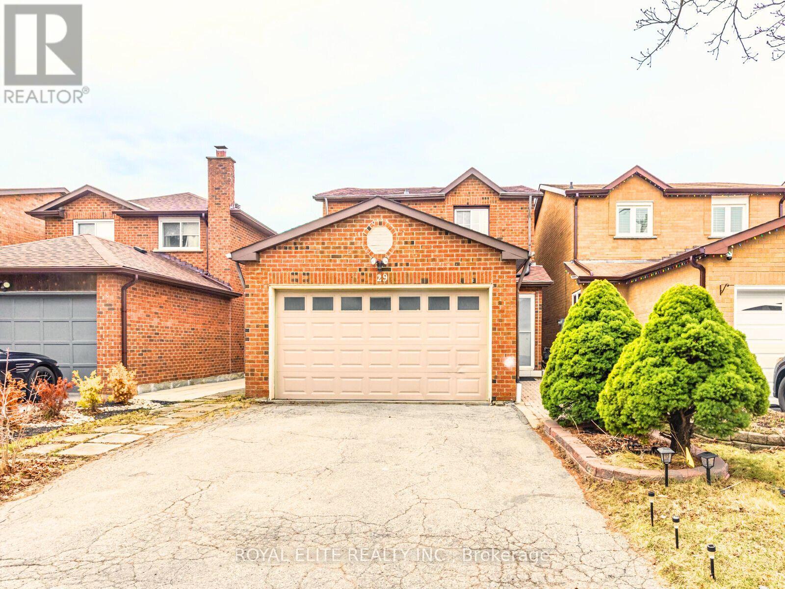 29 Ashmore Cres, Markham, ON L3R 6T8