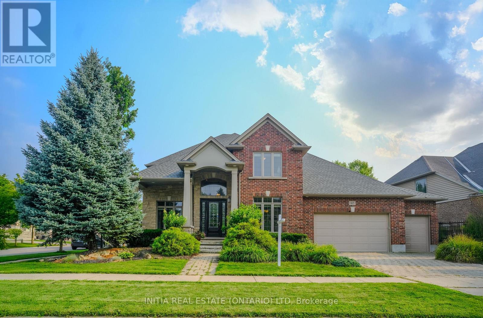 1615 Wickerson Gate, London, ON N6K 0C3