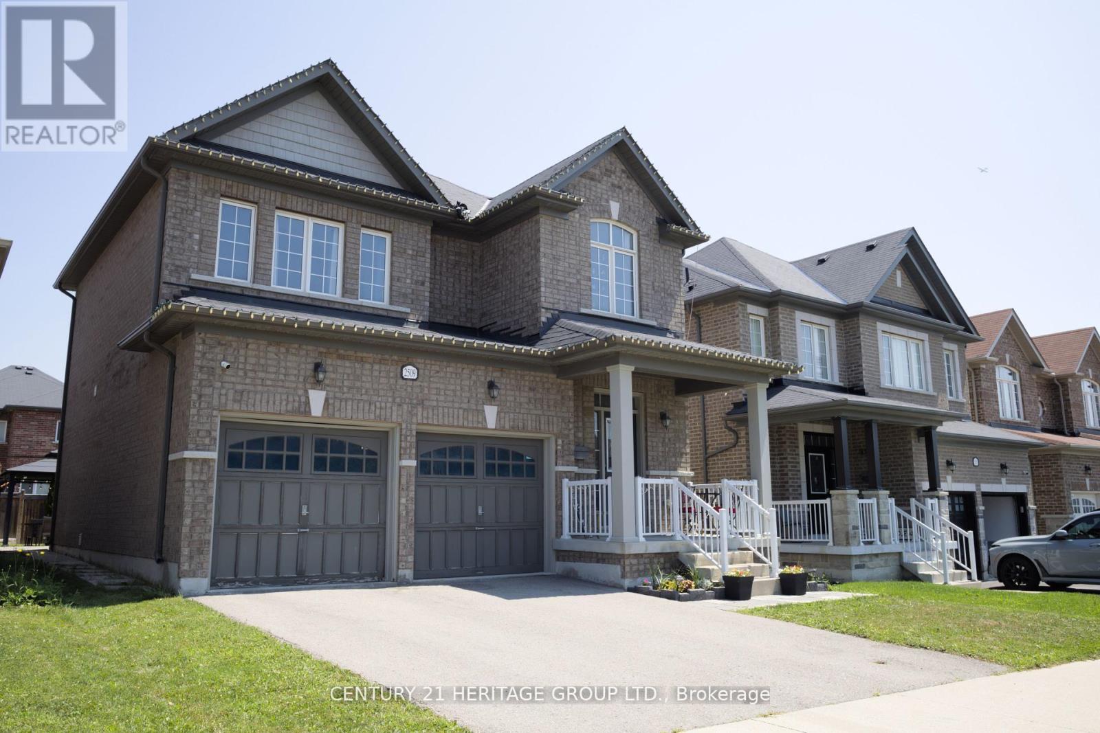 2509 Bridle Rd, Oshawa, ON L1L 0J1