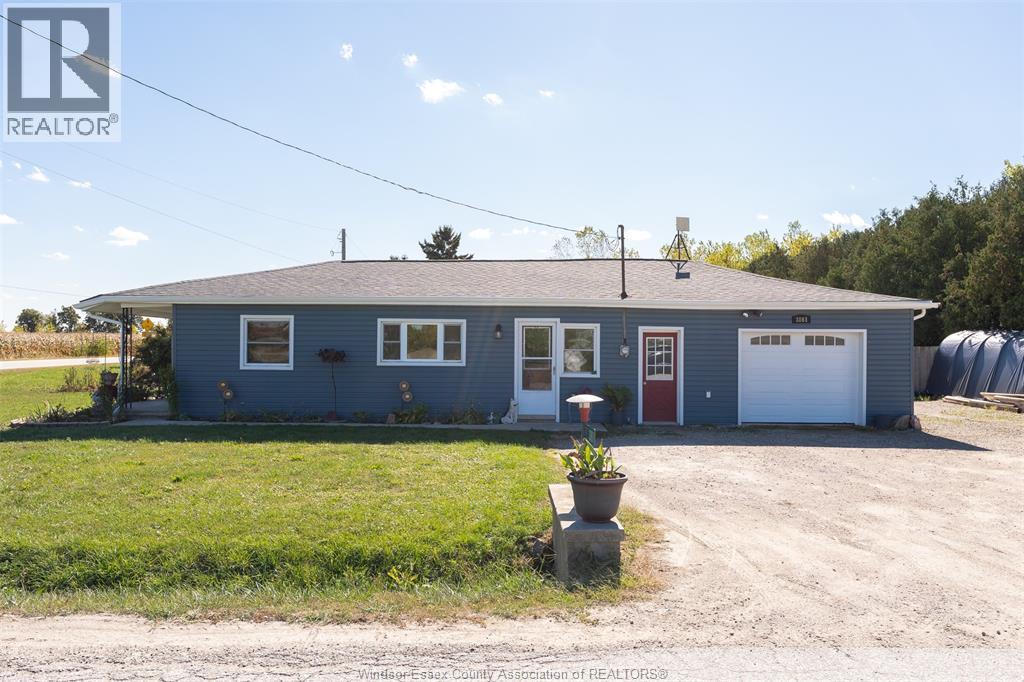 3861 Texas Rd, Amherstburg, ON N9V 2Y9