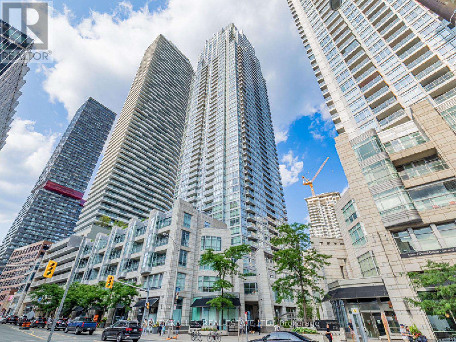 4206 2191 Yonge St, Toronto, ON M4S 3H8