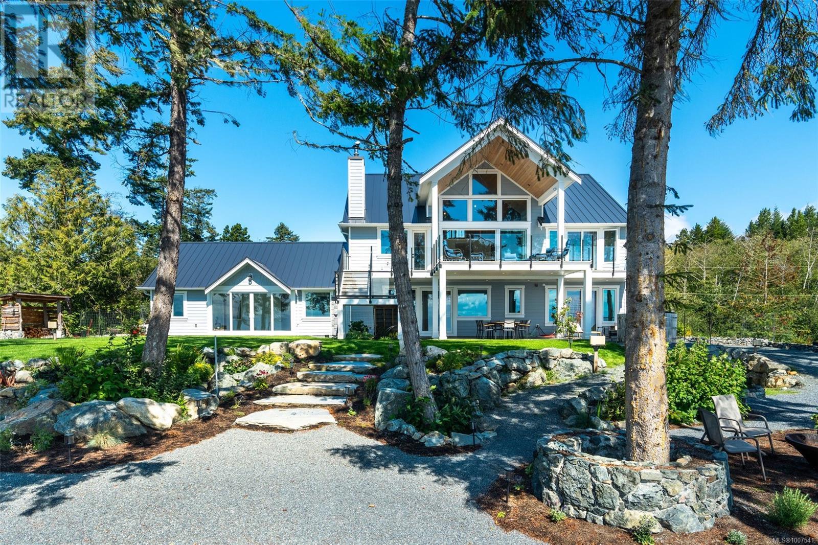 8805 W Coast Rd, Sooke, BC V9Z 1E7