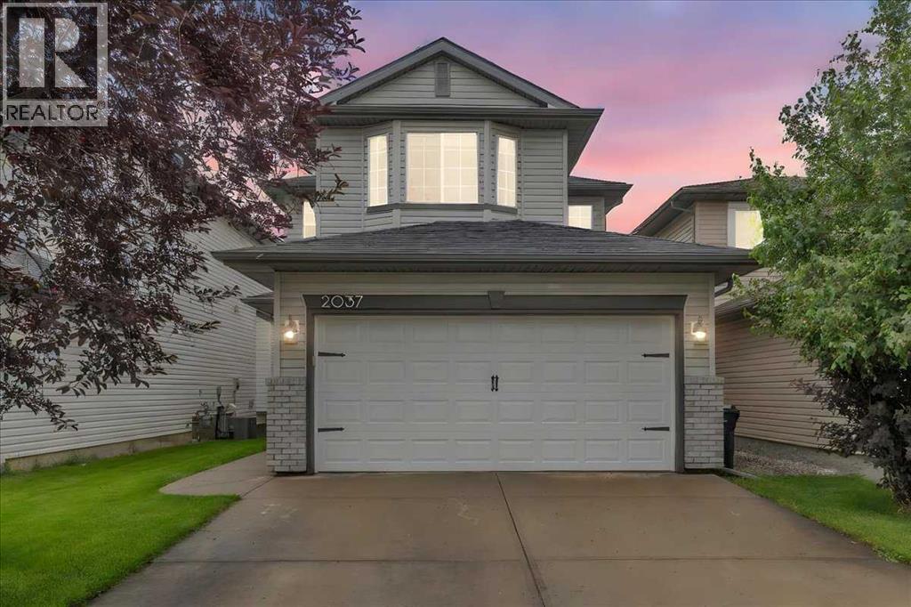 2037 Bridlemeadows Mnr SW, Calgary, AB T2Y 4R9