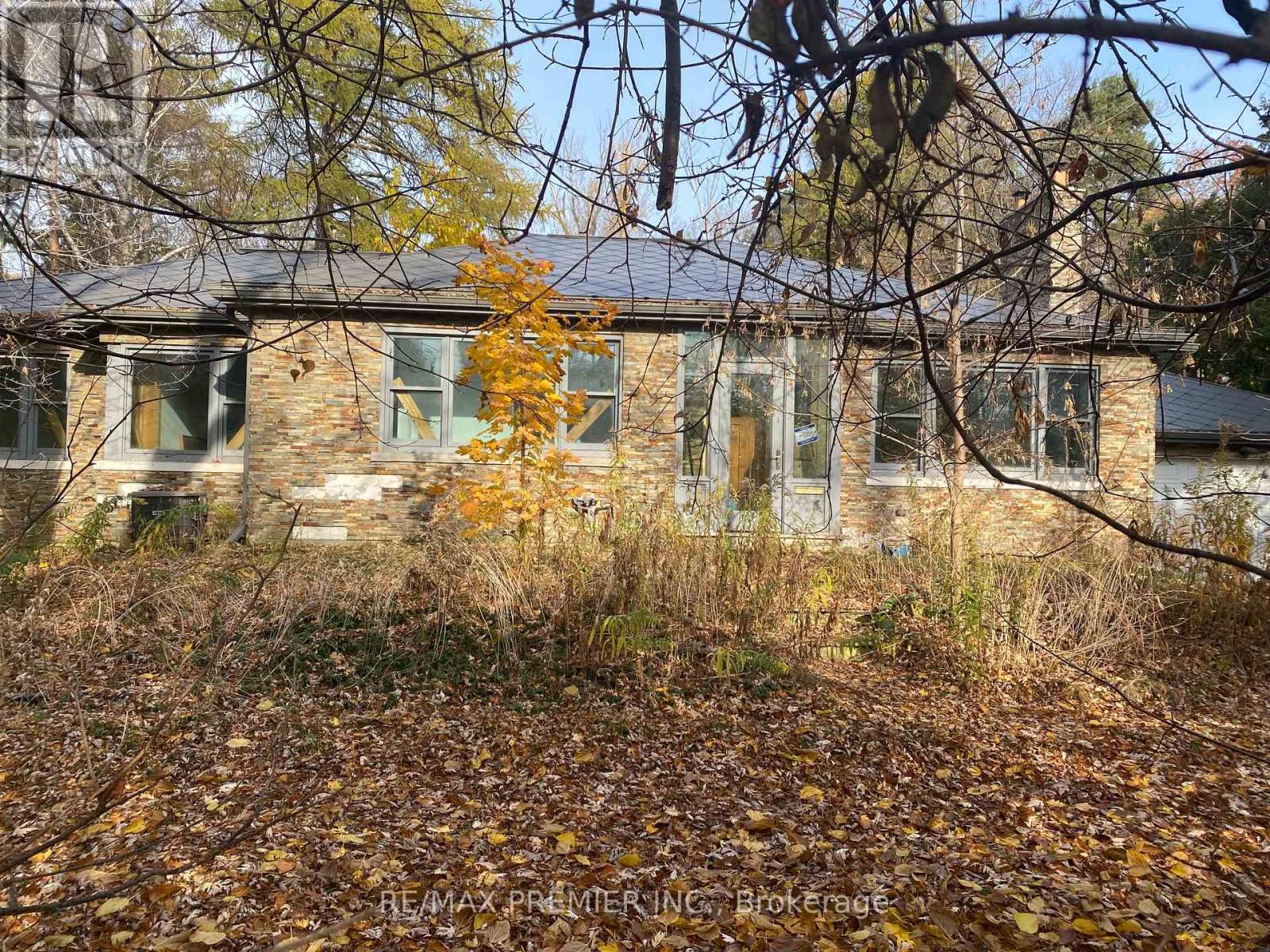 52 Proctor Ave, Markham, ON L3T 1M5