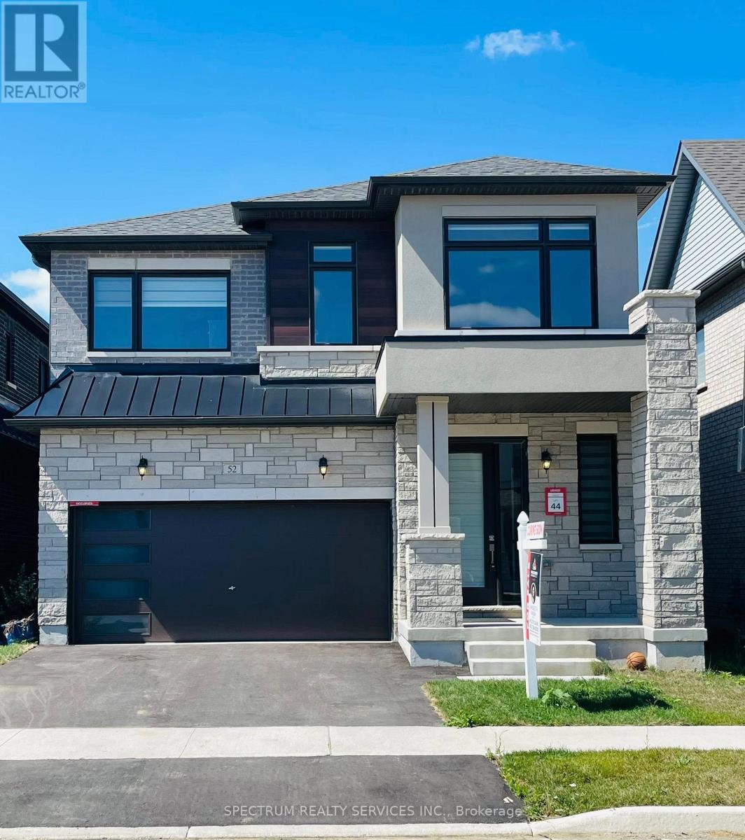 52 Granka St, Brantford, ON N3T 0X5