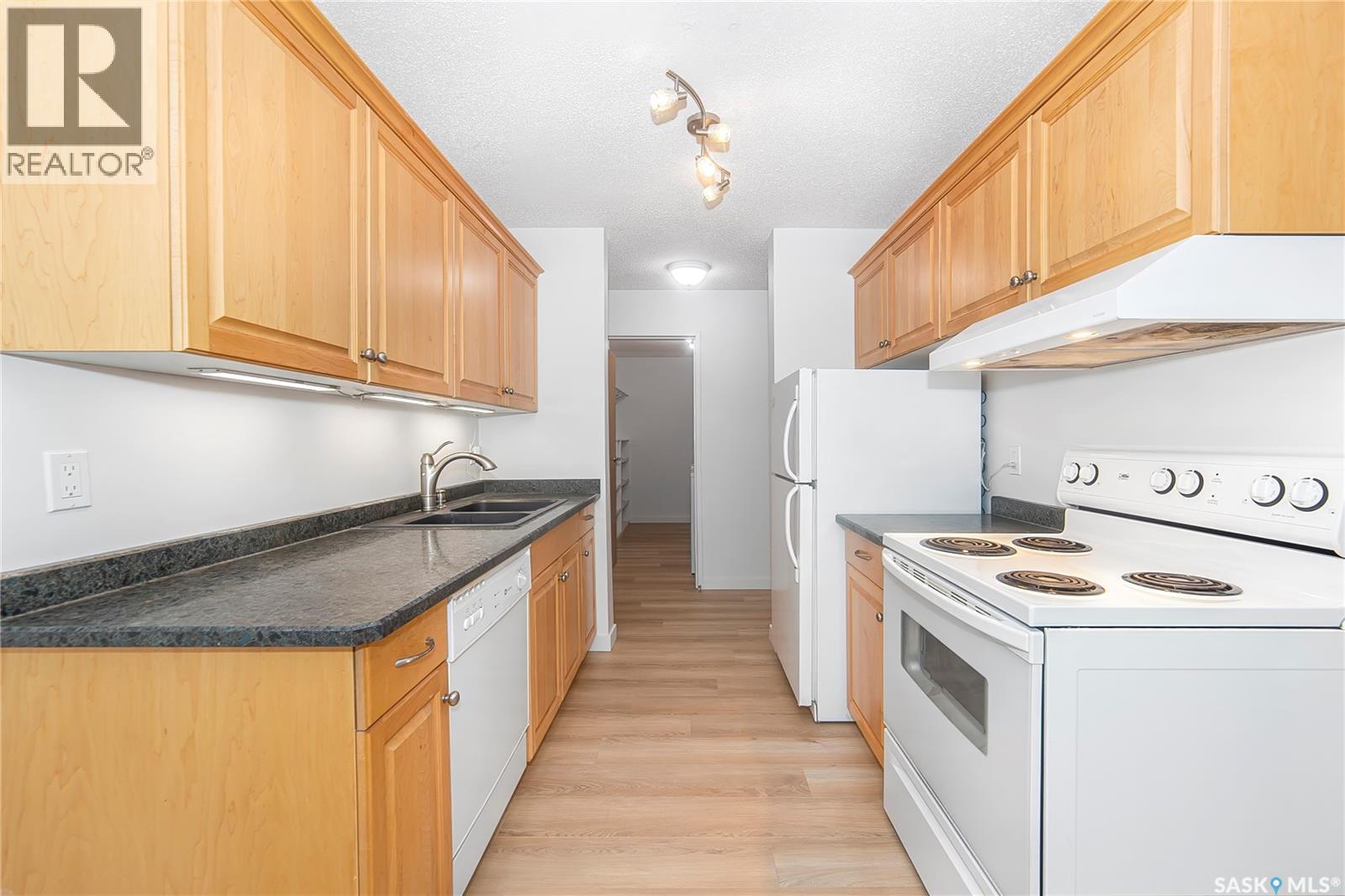 310 Stillwater Drive Unit 836, Saskatoon, SK S7J 4H7