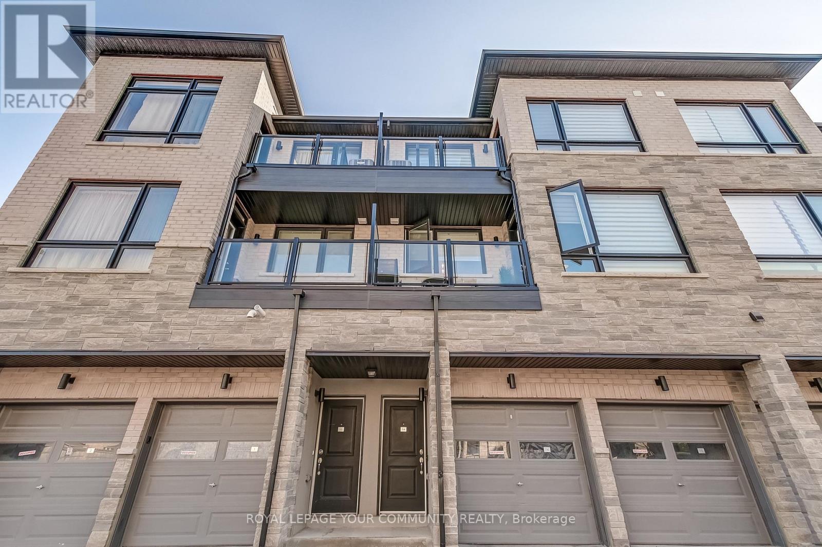 14 9480 The Gore Rd, Brampton, ON L6P 4P9