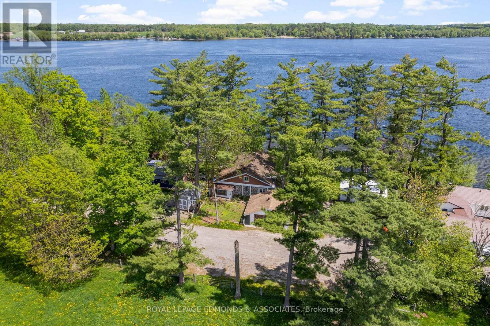 87 Cobble Stone Ln, Whitewater Region, ON K0J 1K0