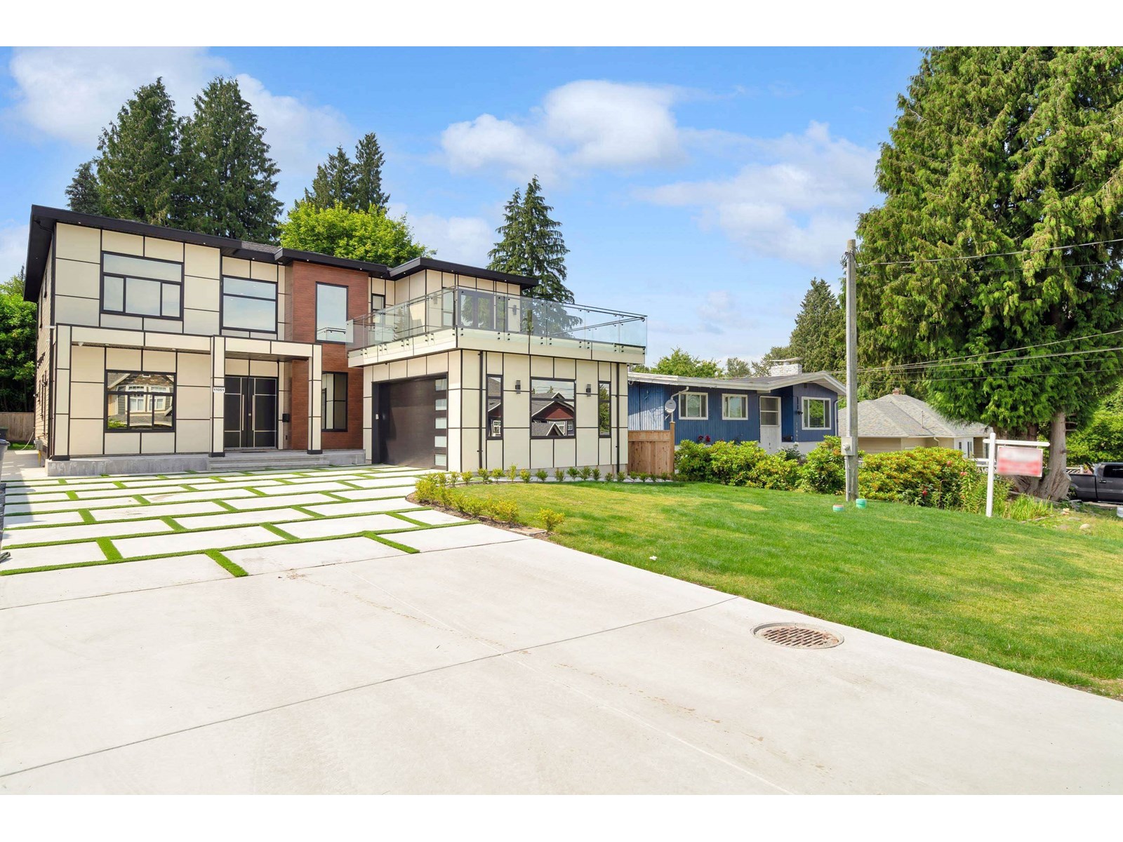 131 Street Unit 11051 #a, Surrey, BC V3T 3S1