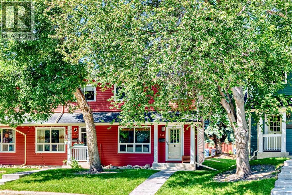 549 Queenston Gdns SE, Calgary, AB T2J 6N7