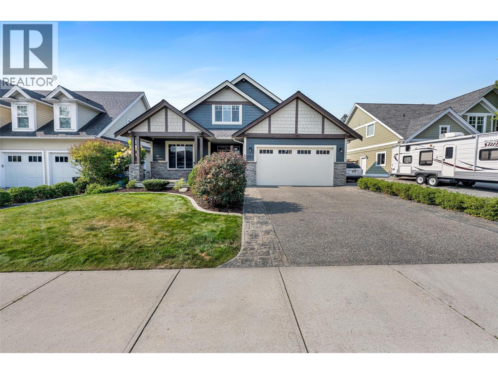 3905 Rankine Pl, Armstrong, BC V4Y 0X9