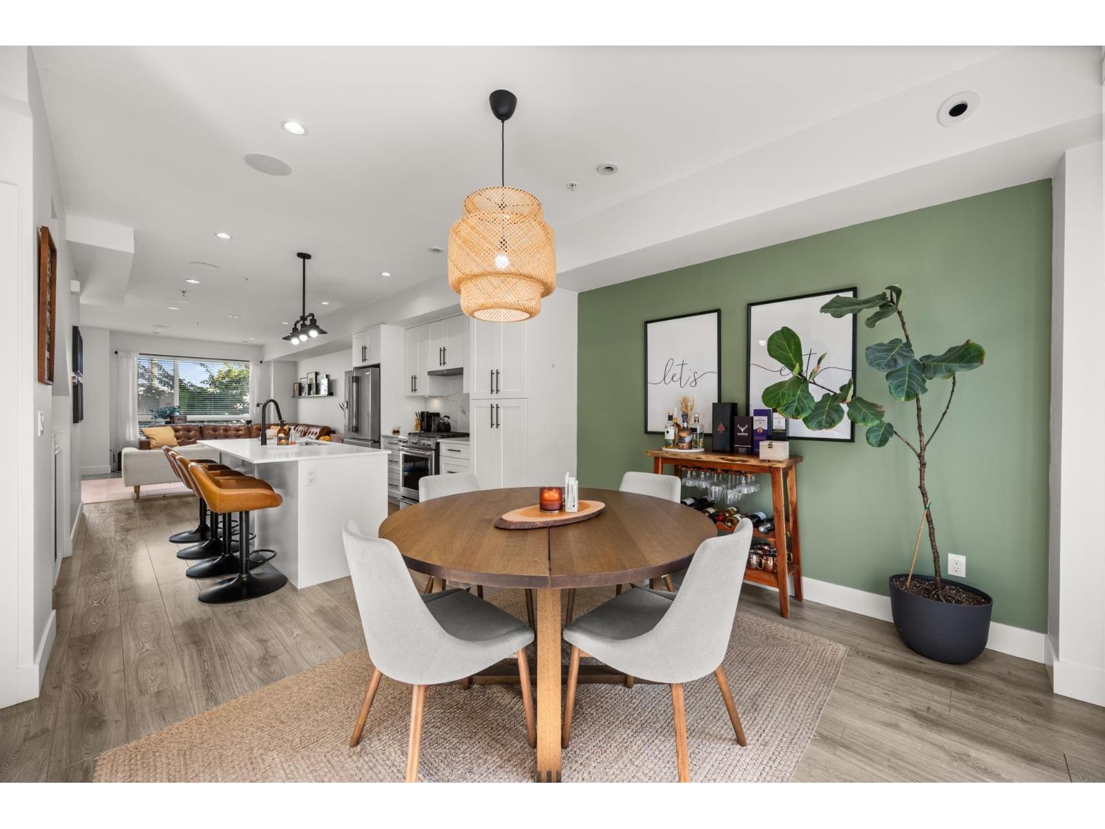 19624 56 Avenue Unit 5, Langley, BC V3A 3X6