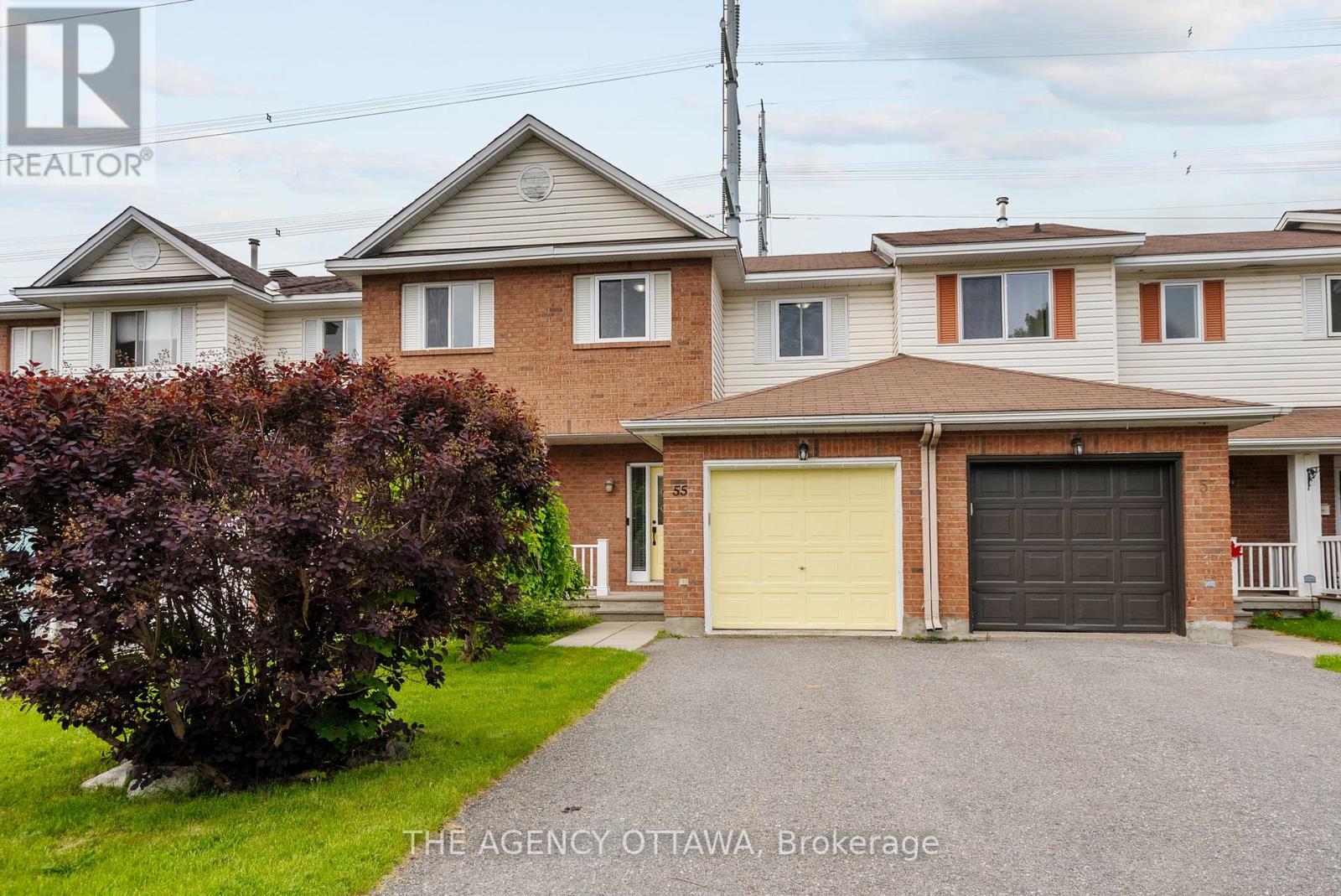 55 Springcreek Cres, Ottawa, ON K2M 2M2