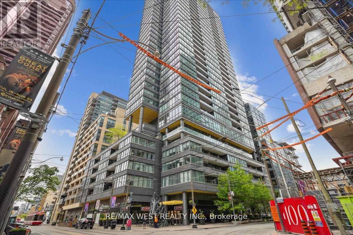 1106 8 Charlotte St, Toronto, ON M5V 0K4