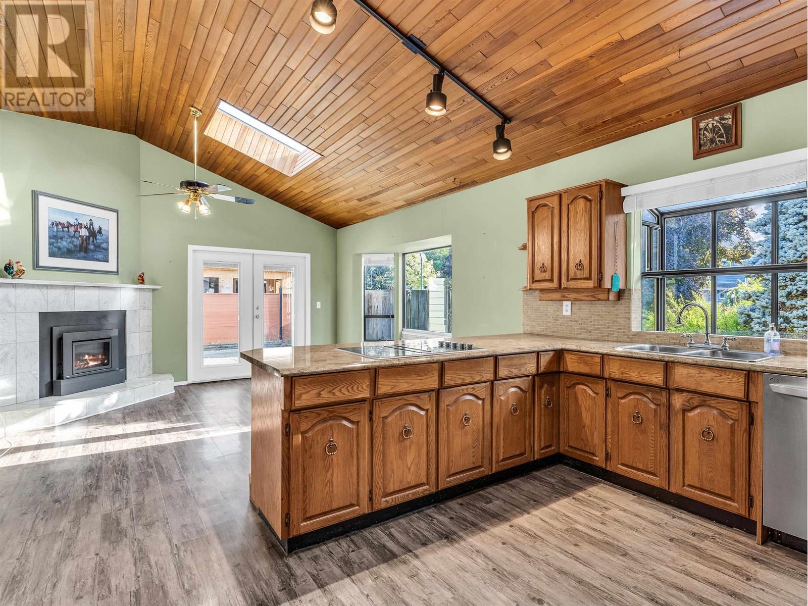 190 Street Unit 11750, Pitt Meadows, BC V3Y 1Y2