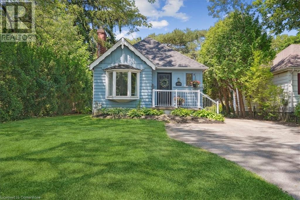 1403 Birch Ave, Burlington, ON L7S 1J2