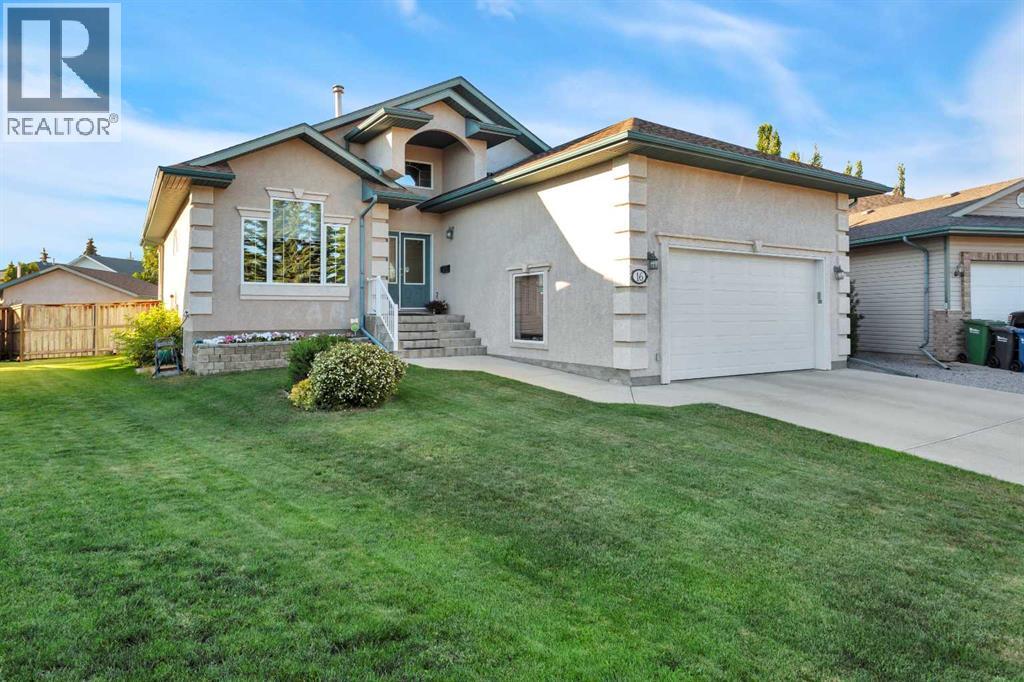 16 Ahlstrom Close, Red Deer, AB T4R 2T6