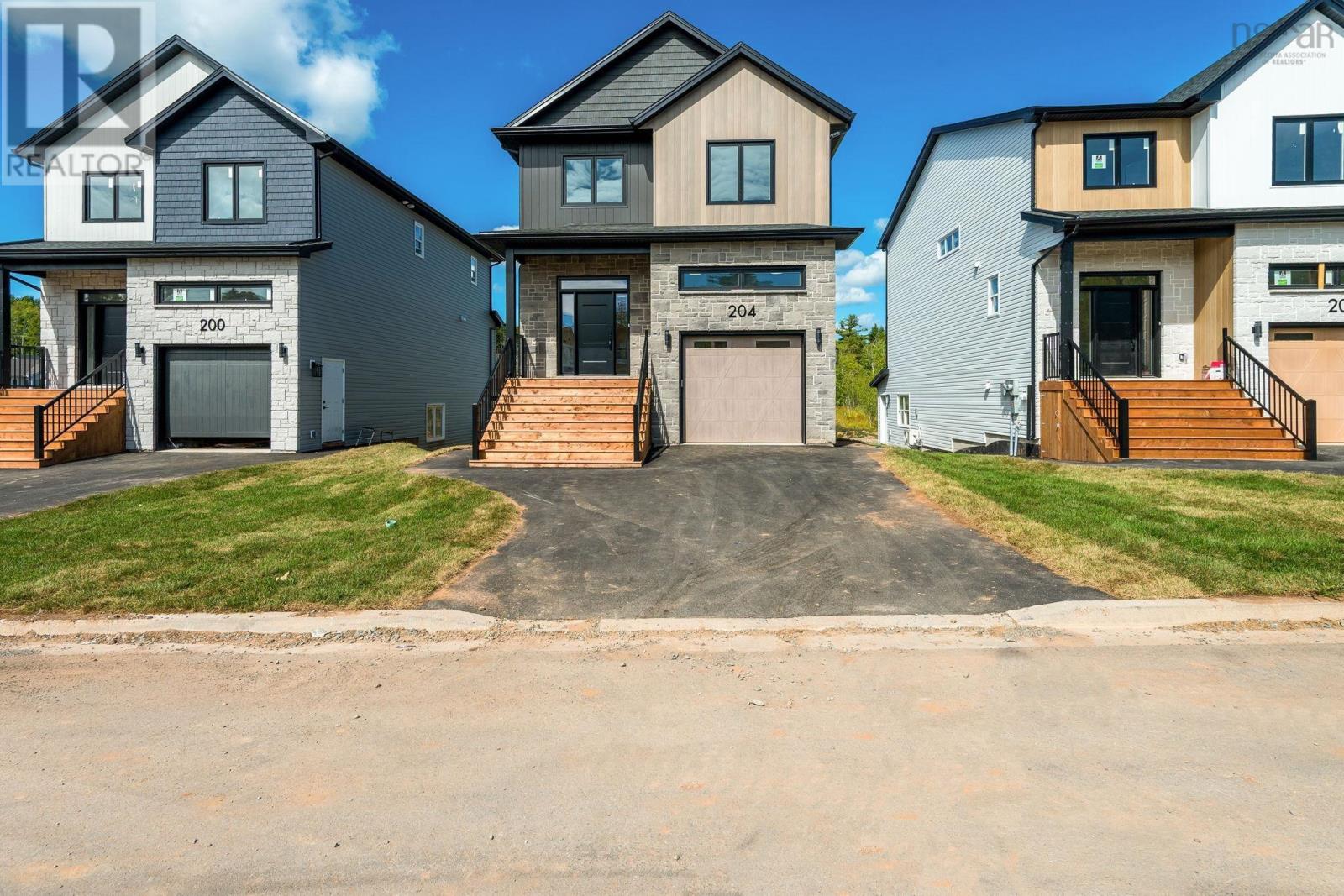 184 Darner Dr, Beaver Bank, NS B4G 1C1