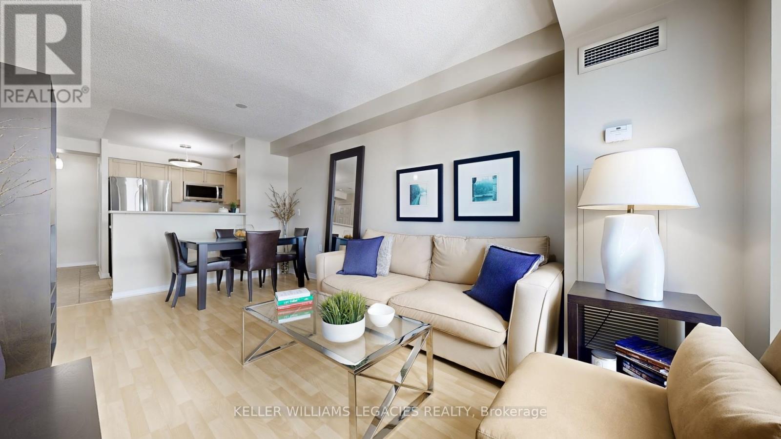 28 Olive Ave, Toronto, ON M2N 7E6
