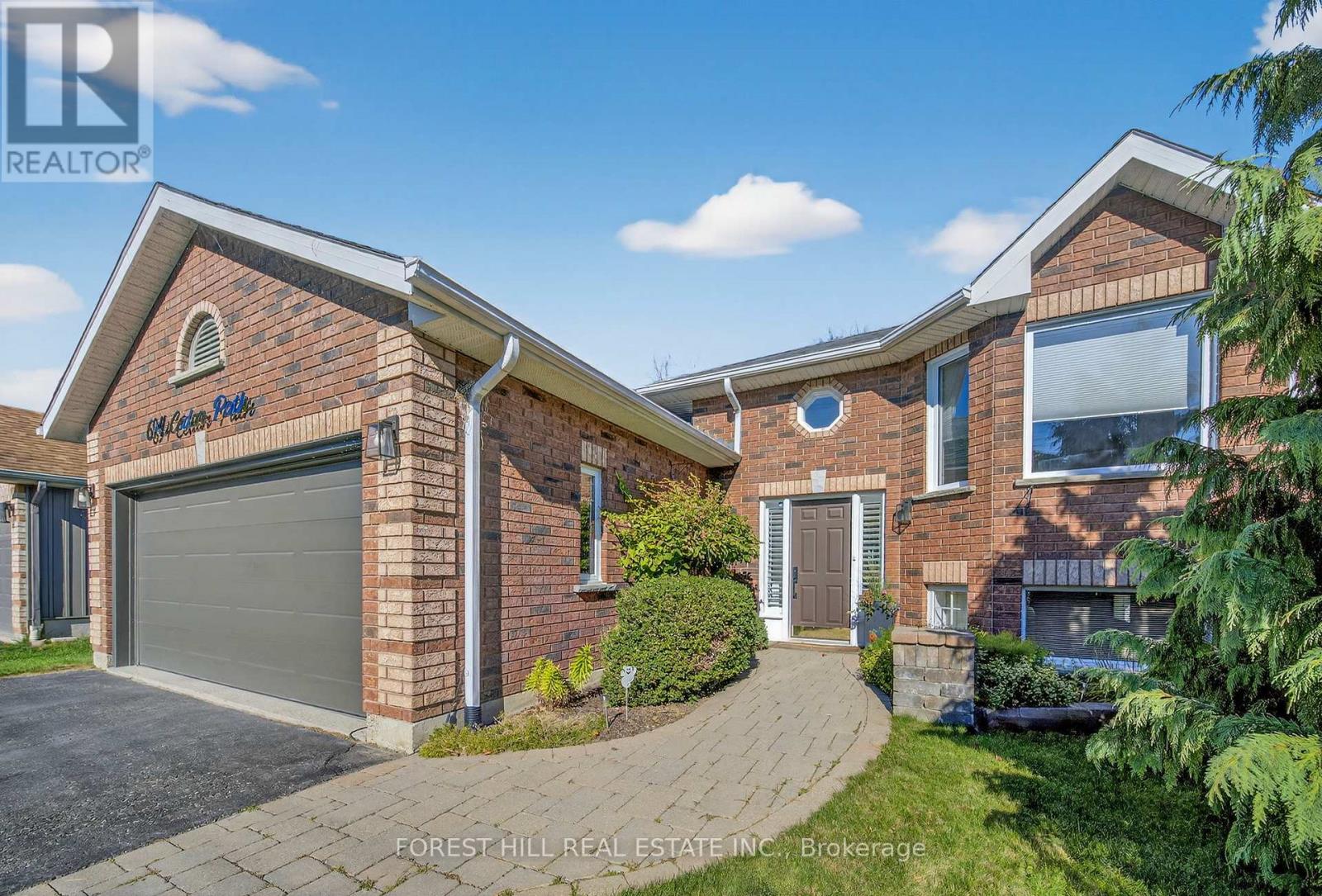694 Cedar Path, Innisfil, ON L9S 2H6