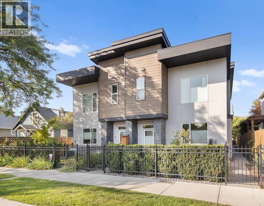 796 Cawston Avenue Unit 3, Kelowna, BC V1Y 6Z7