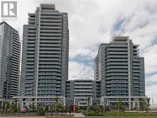 721 7167 Yonge St, Markham, ON L3T 0E1