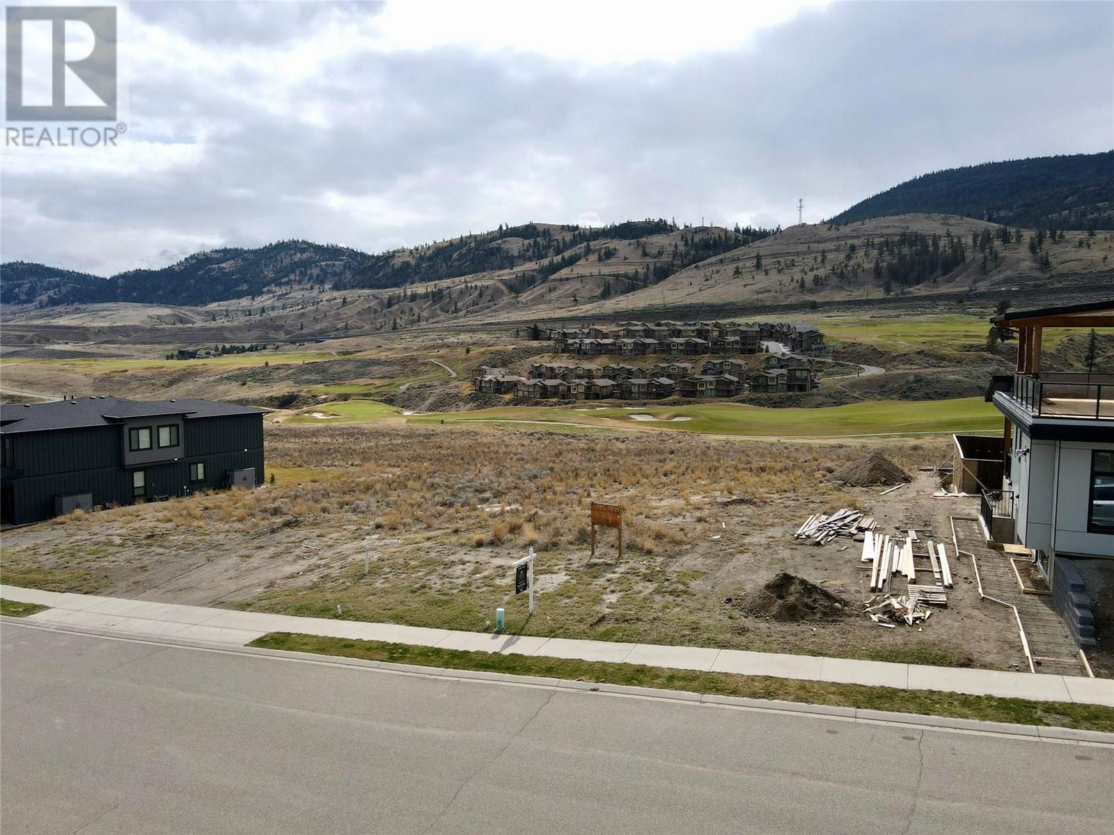 268 Holloway Dr, Kamloops, BC V1S 0B4