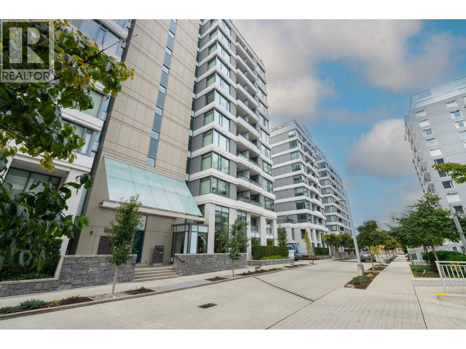 1688 Pullman Porter Street Unit 701, Vancouver, BC V6A 0H3